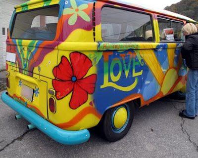 Groovy Little Hippy Van