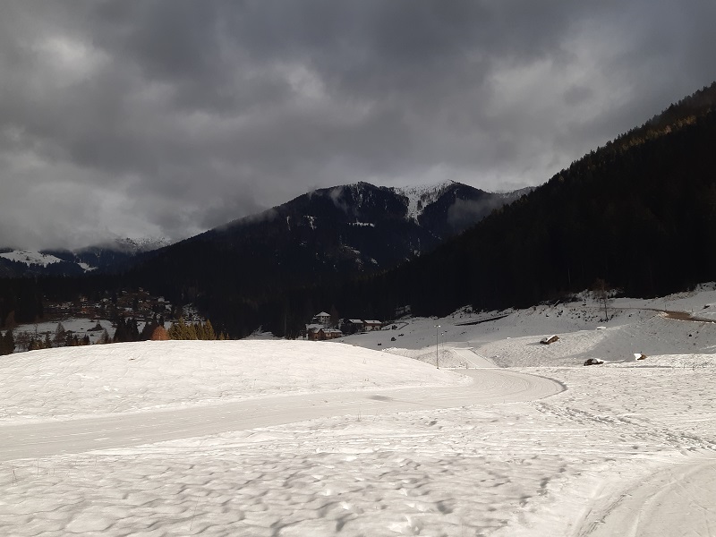 Piste di sci di fondo in Val Campelle, oggi 30 dicembre 2022