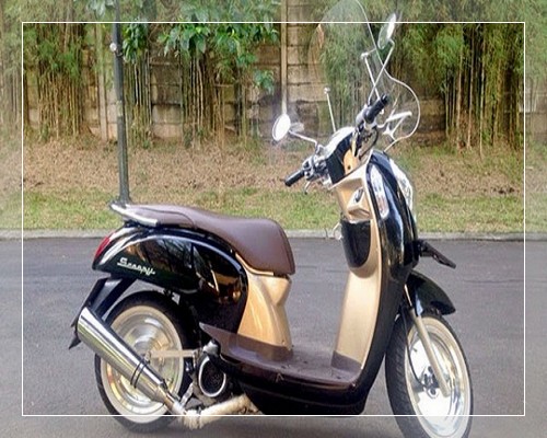 44 Gambar modifikasi scoopy pgm fi lama velg 17 14 retro 