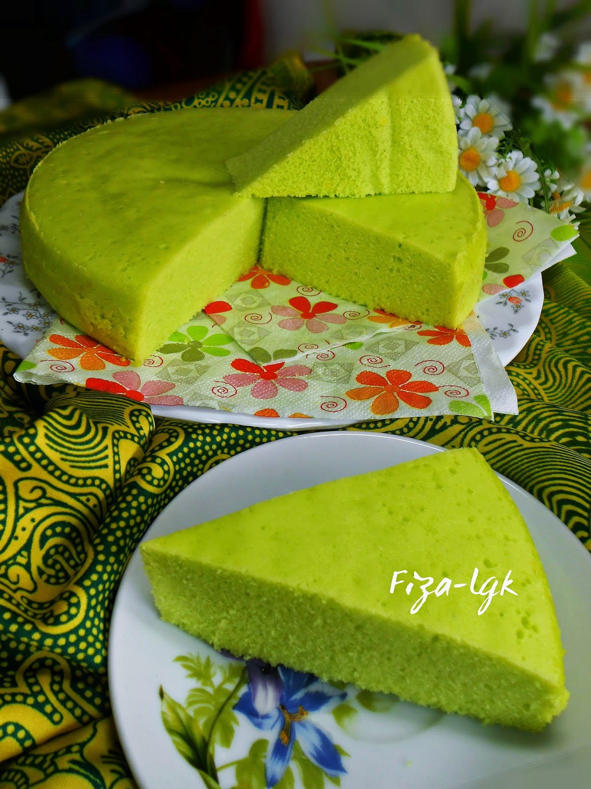 KEK PANDAN KUKUS - MUDAH  Fiza's Cooking