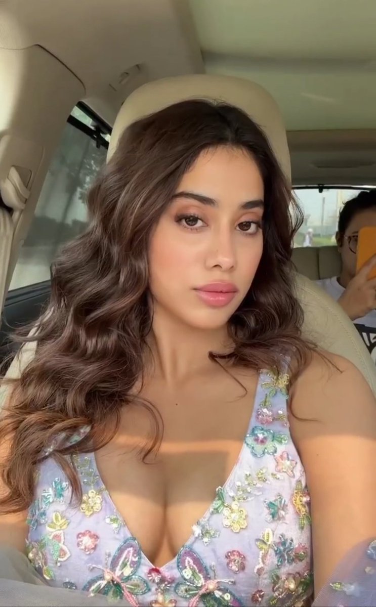 Janhvi kapoor pic