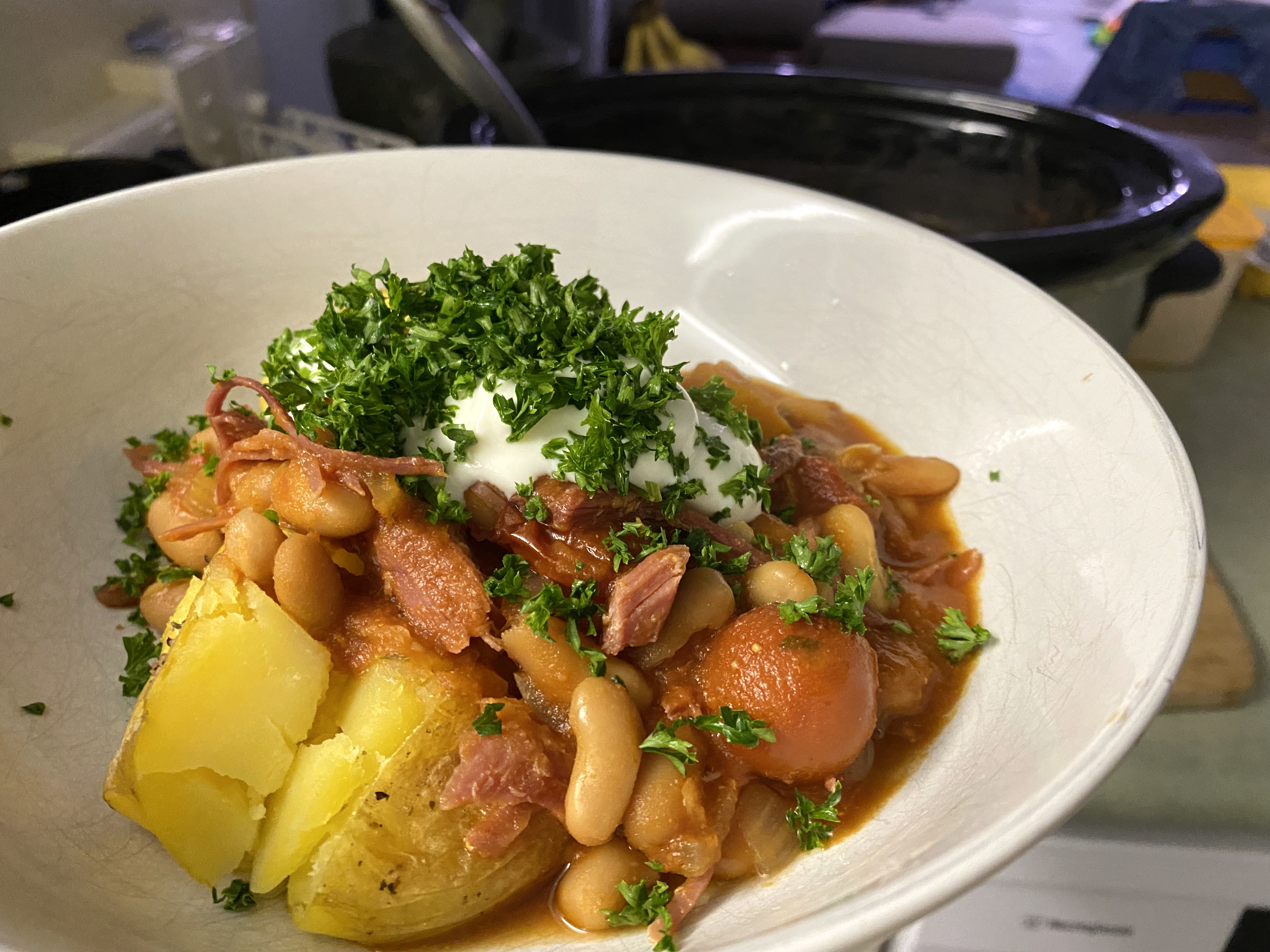 Slow Cooked Beans With Ham Hock