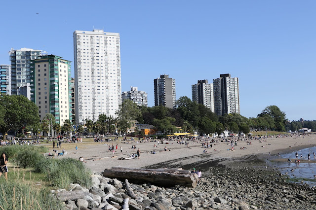 Blick auf die English Bay Beach in Vancouver