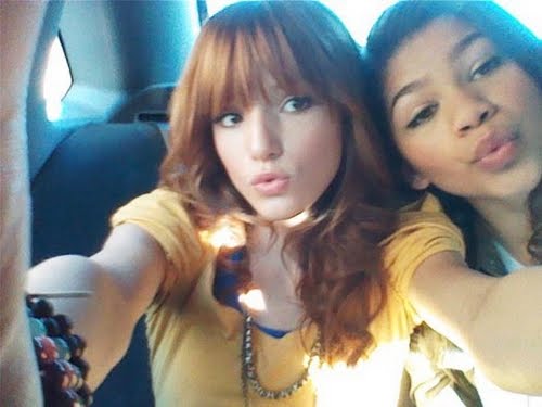 Bella Thorne y Zendaya Coleman estuvieron juntas dando un paseo en coche 