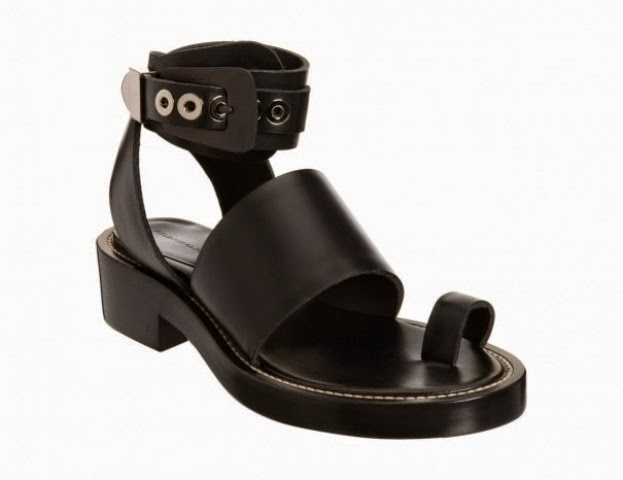 Wishlist : Cross Strap Flat Sandal