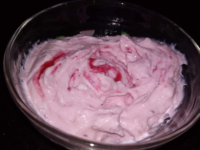 Homemade Strawberry Yogurt Recipe - How to make Homemade Strawberry Yogurt 