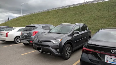 2017 Toyota RAV4 profile