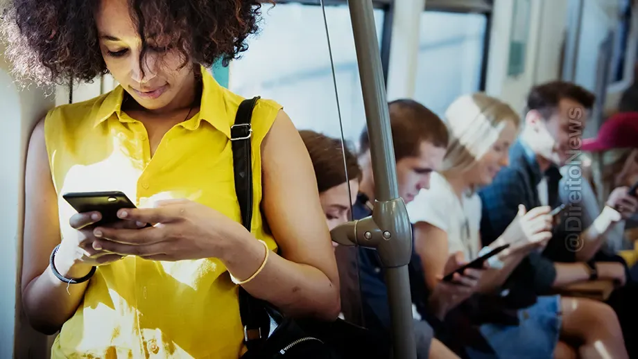 projeto exige internet fio transporte publico passageiros