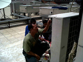 Service ac surabaya 081855078279 - 0315461679