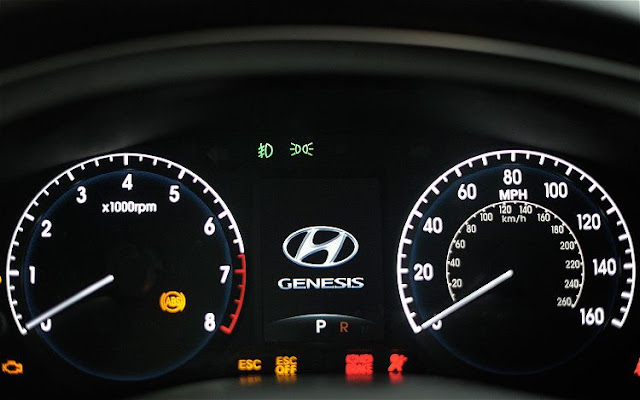 2012 Hyundai Genesis Sedan 5.0 R-Spec view Speedometer