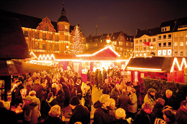 kerstmarkten duitsland, kerstmarkt dusseldorf, marktplatz dusseldorf