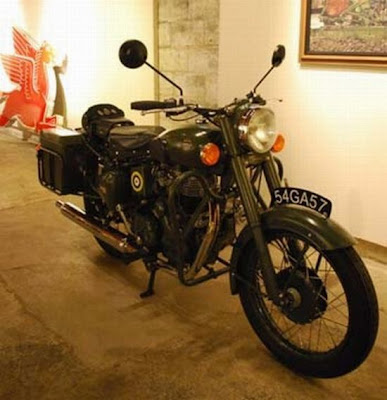 The Second World War Motorcycles Seen On www.coolpicturegallery.net