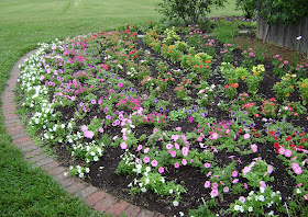 Prairie Rose's Garden: Ideas Galore in the Idea Garden