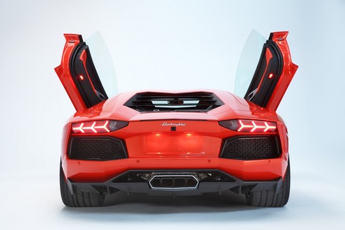 2012 Lamborghini Aventador LP7004