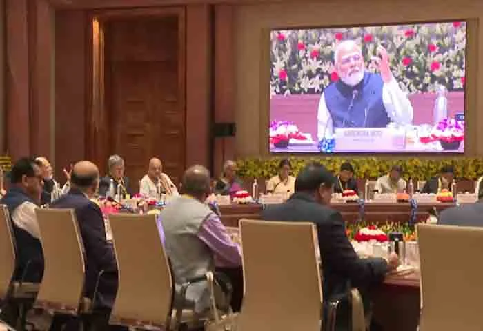 8 Chief Ministers Skip NITI Aayog Meeting Chaired By PM Modi, New Delhi, News, Politics, Criticism, Prime Minister, Narendra Modi, Report, CM Pinarayi Vijayan, National