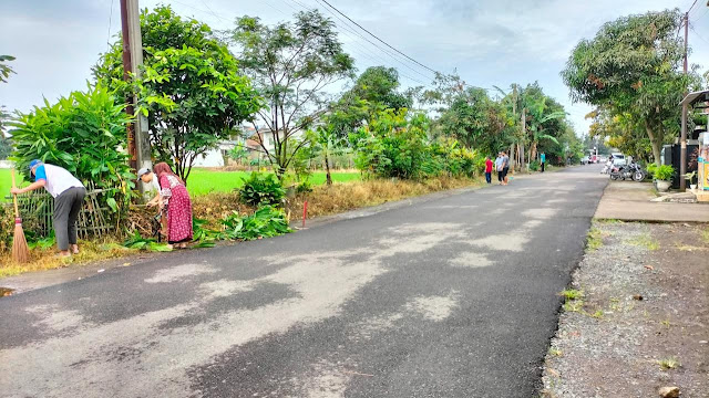 Gotong Royong Riung Gede Permai Januari 2023