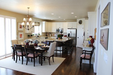 20110804 parade of homes (2) edit