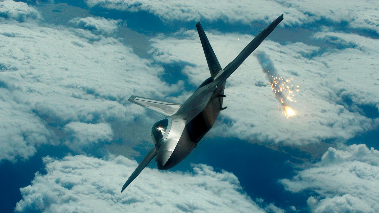 F 22 Raptor Flares Wallpaper 826 Aeronefnet