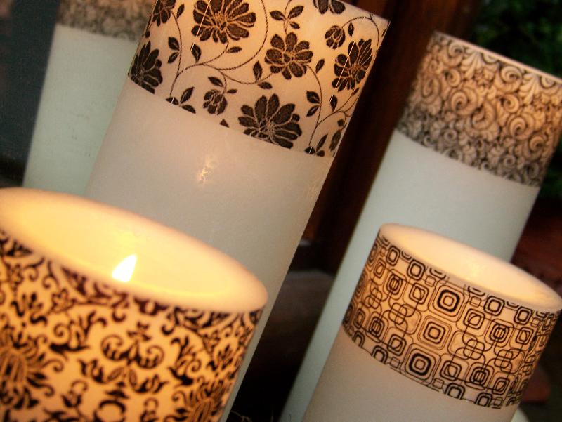 When candlelight meets wallpaper design the result ispattern
