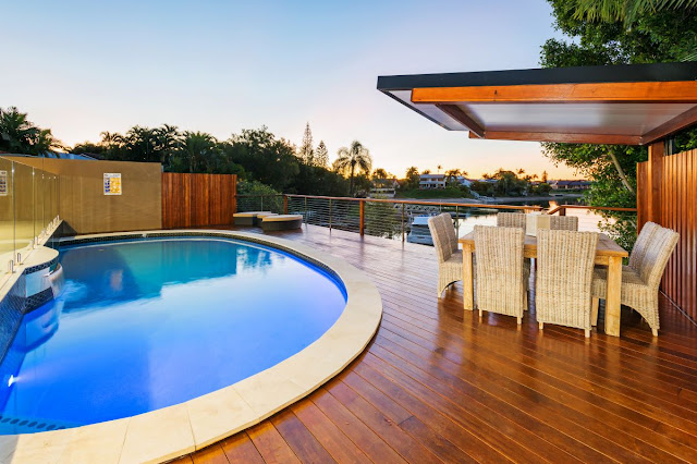 pool-decking-in-gold-coast