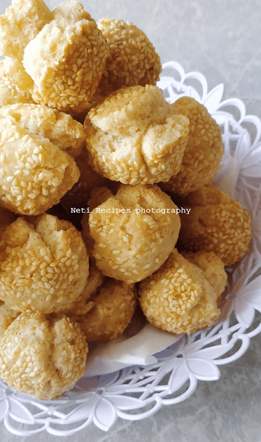 Kue onde-onde ketawa @NetiRecipes