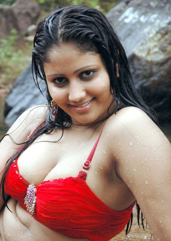 Amrutha Valli Hot in Bikini hot images