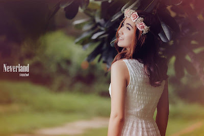 beautiful outdoor photo chit thu wai