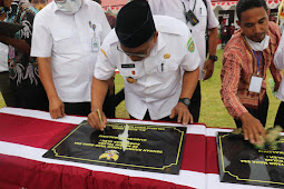 Murad Ismail Resmikan Belasan SD dan SMP di Seram Bagian Barat