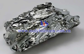 molybdenum ore picture