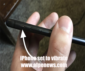 iPhone set to vibrate