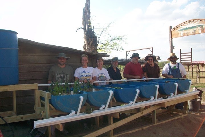 Frugalcountrymom: Aquaponics weekend