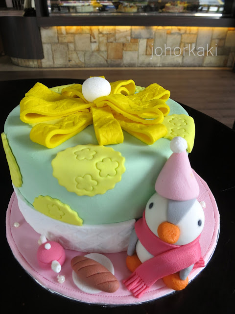 Designer-Fondant-Cakes-Johor-Bahru