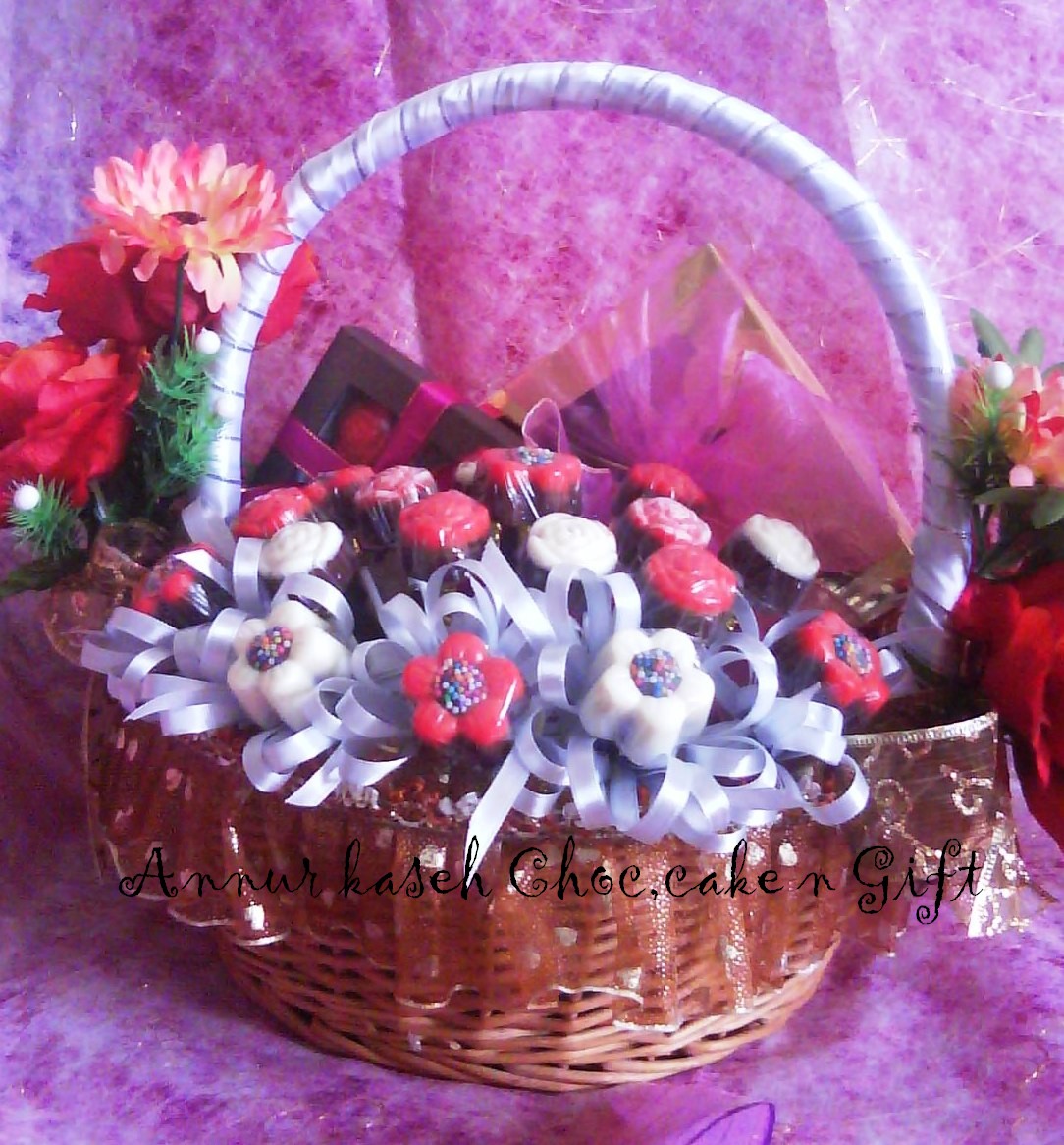 Pin Gubahan Coklat Ferrero Rocher Heritages Recipe Cake on 