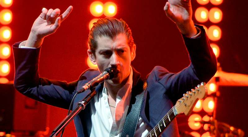  Daftar Album dan Judul Lagu Alex Turner