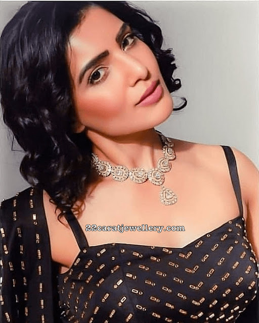 Samantha Antique and Navarathan Choker 