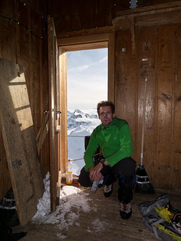 Now the hut is available to explorers who need to stop and rest. - See That Tiny Place In The Mountains? It’s Awesome But You Probably Don’t Want To Go There.