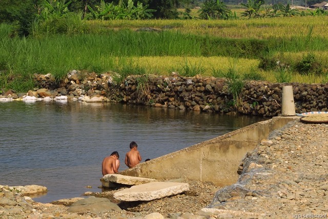 Hike From Ban Hieu village to Kho Muong in Pu Luong Nature Reserve