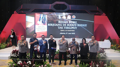 Akpol 96 Luncurkan Buku 'Berjuang di Sudut-sudut Tak Terliput