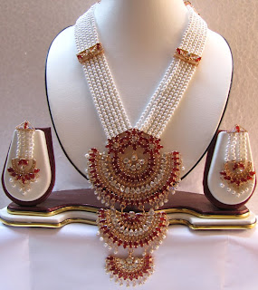 Fashion Jewelery