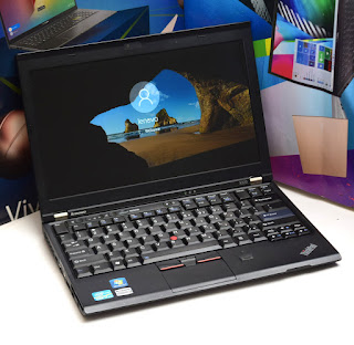 Business Laptop Lenovo ThinkPad X220 Core i7 Sandy