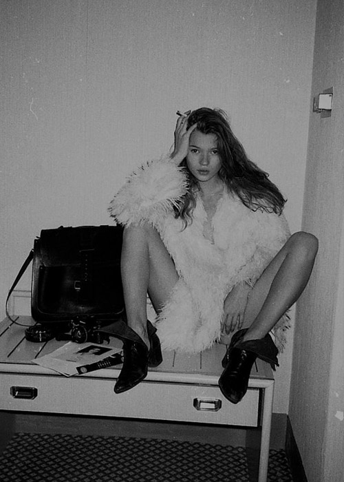Daily Kate Moss Posted by Oedpia Maas at 1149