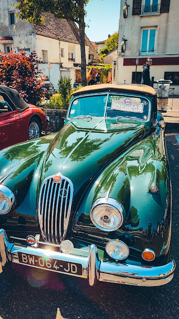 Remontez le temps : Un retour éblouissant vers l'exposition de voitures anciennes de Villecrènes le 29 mai 2023