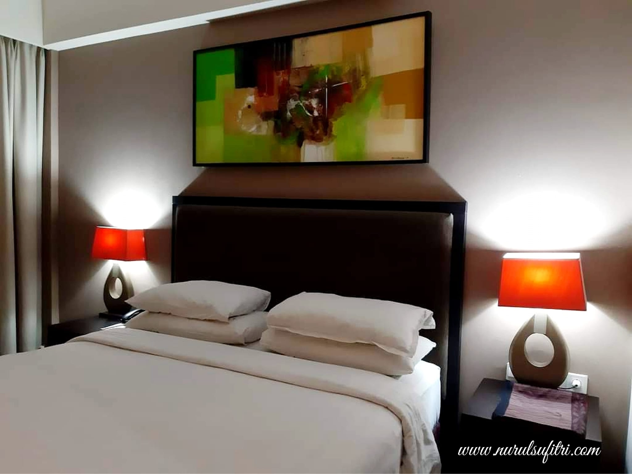 Pengalaman Menginap di 100 Sunset Kuta Hotel & Ballroom Bali