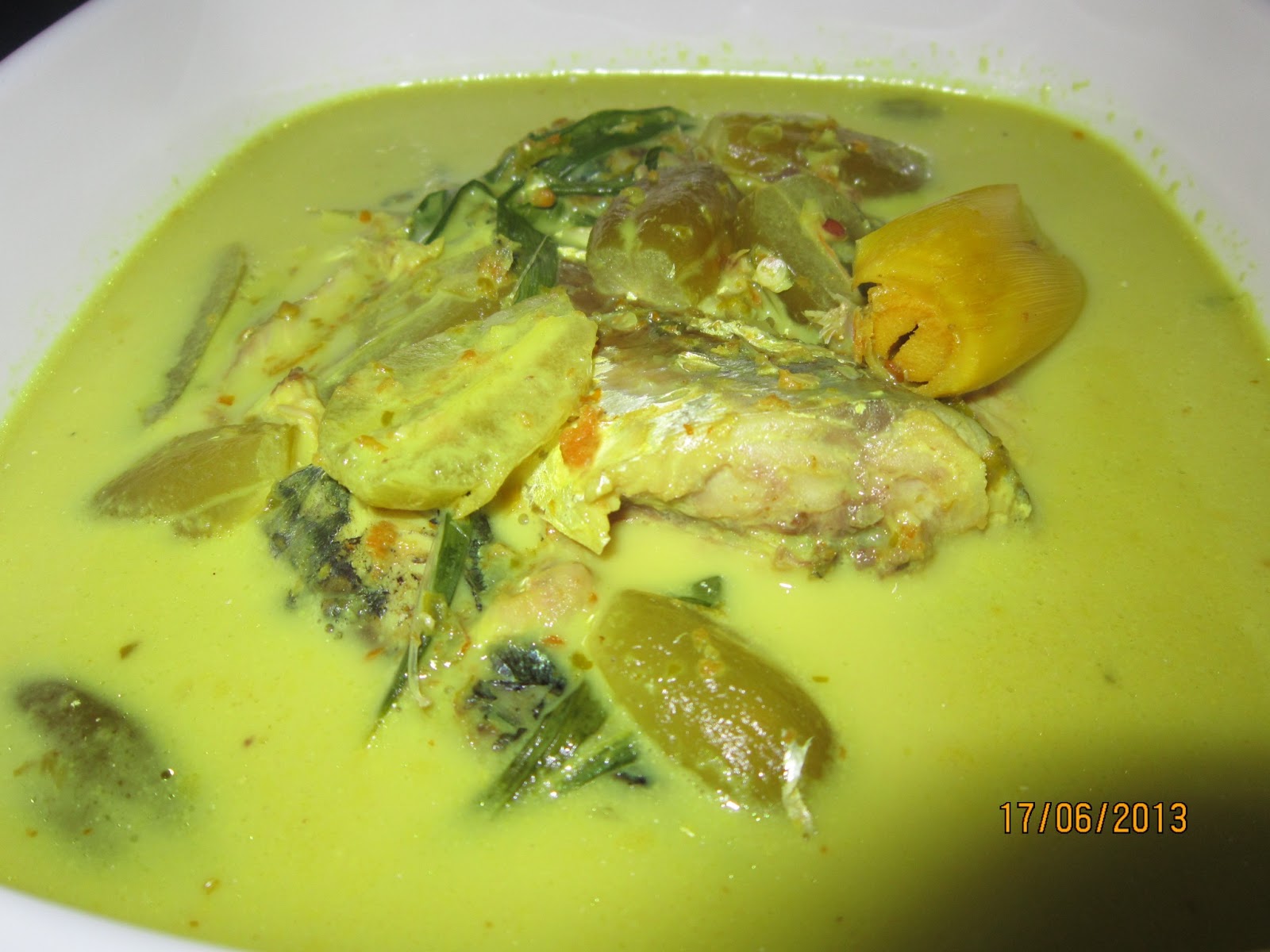 RESEPI CIKGU ANI: GULAI LEMAK CILI API IKAN TERMENUNG 