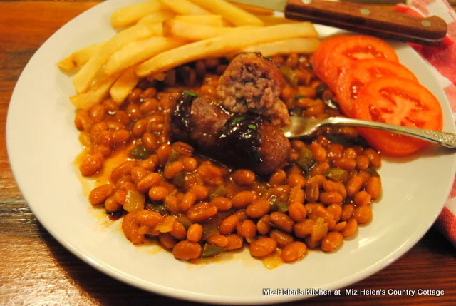 Bar B Que Brats & Beans at Miz Helen's Country Cottage