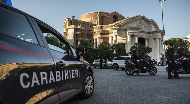 Trovati con 8 kg di sigarette contrabbandate. I Carabinieri di Cerignola arrestano due persone