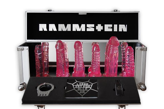 rammstein liebe ist fur alle da special edition. LIEBE IST FÜR ALLE DA box