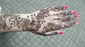 mehndi designs like Punjabi mehndi, Arabic mehndi. Get beautiful ...