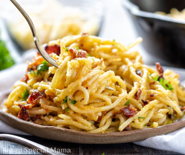 EASY RECIPE SPAGHETTI CARBONARA