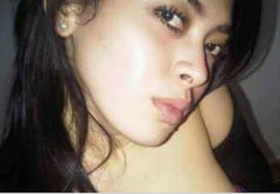 Foto Syur Aisyahrani | Foto Nakal & Hot Adik Syahrini